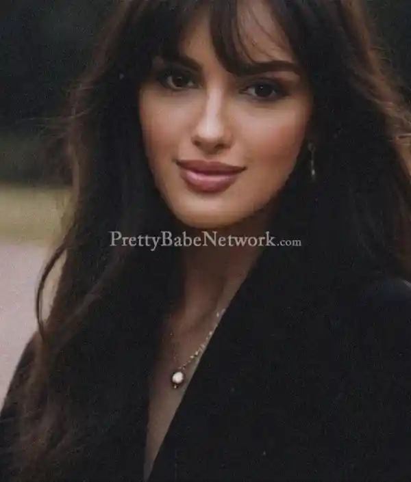 Beautiful Italian escort Giulia in Bangalore, Kodihalli, waiting for you